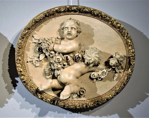 Paire de frises ovales en bois sculpté et laqué d'époque Louis XV - Sculpture Style Louis XV
